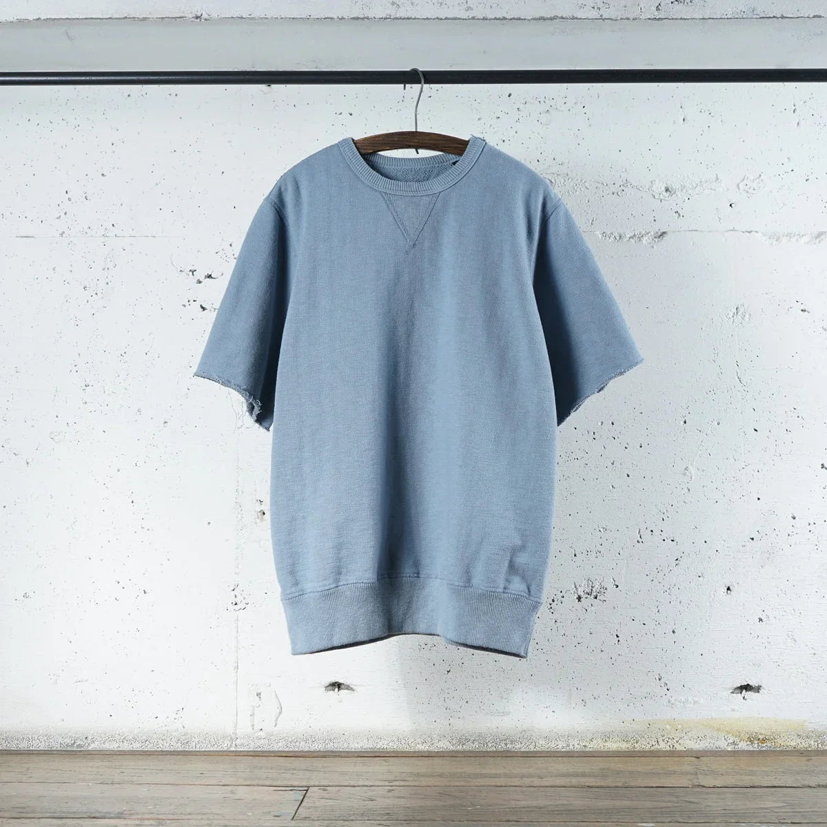 CUT-OFF SWEAT T-SHIRTS