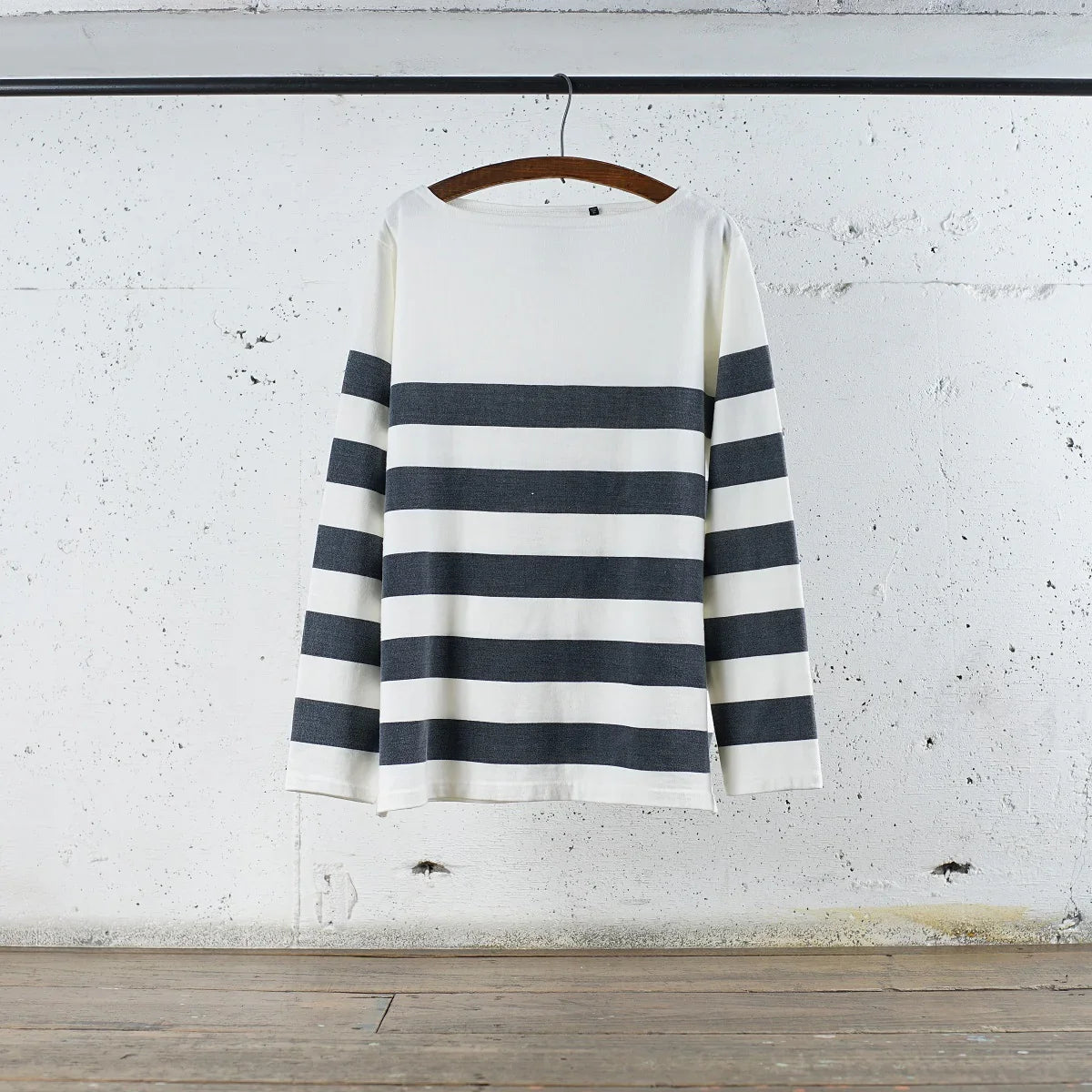 Cotton Rayon Relax Boat Neck Border Print Long Sleeve Tshirt - DEVISE FACTORY