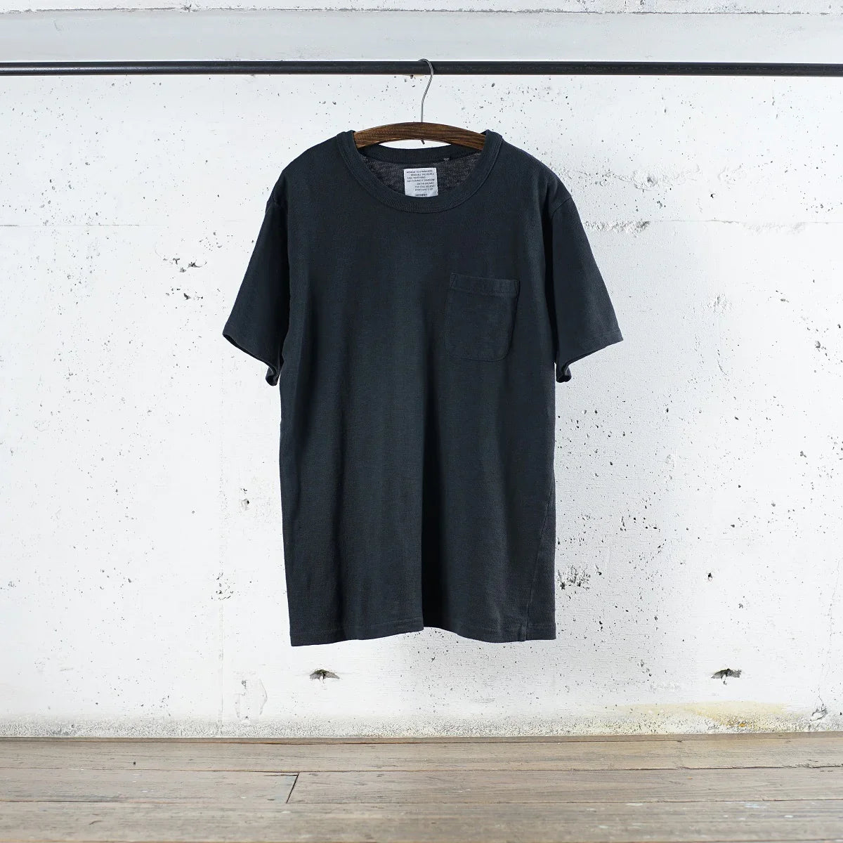 Cotton Pocket Tshirt - DEVISE FACTORY