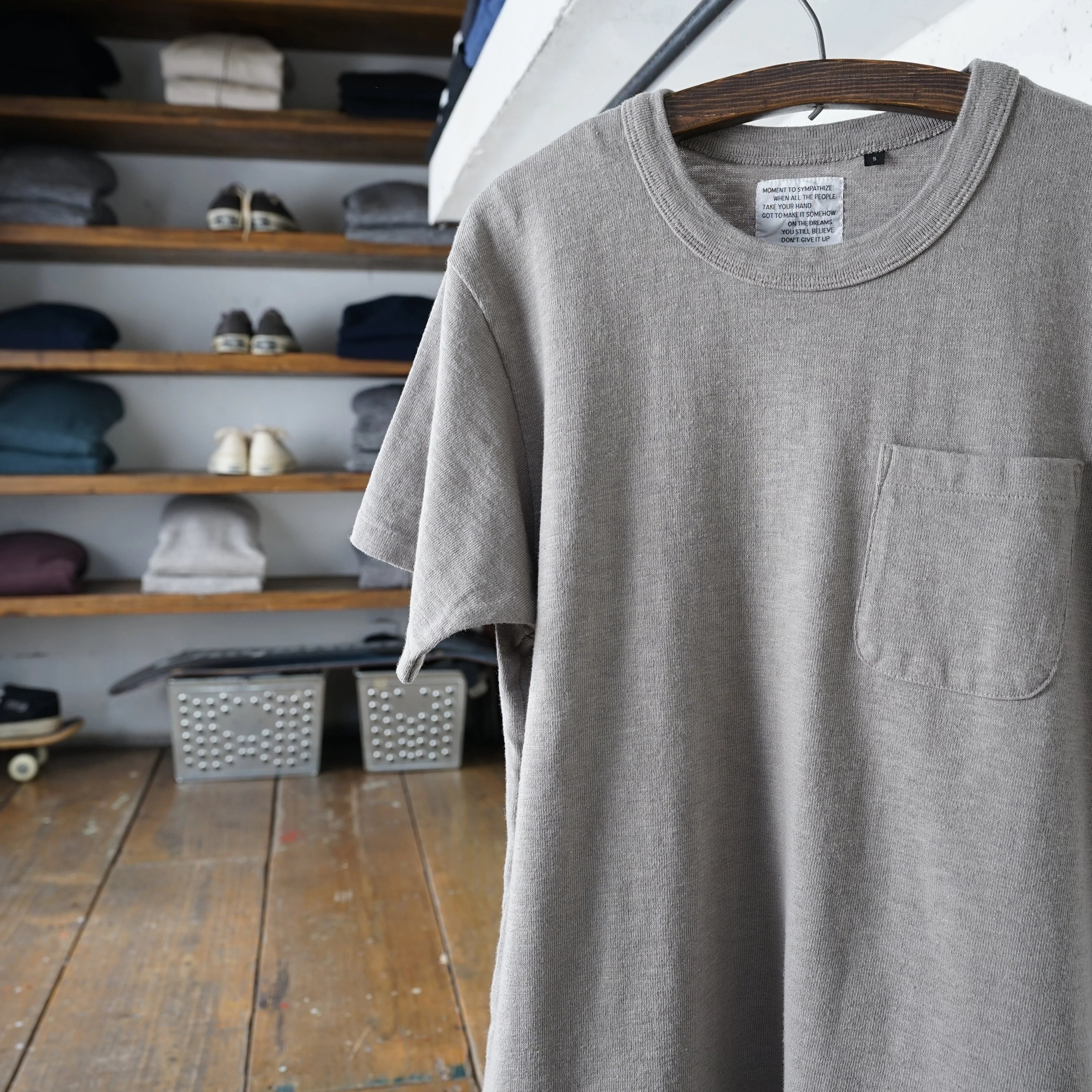 Cotton Pocket Tshirt - DEVISE FACTORY