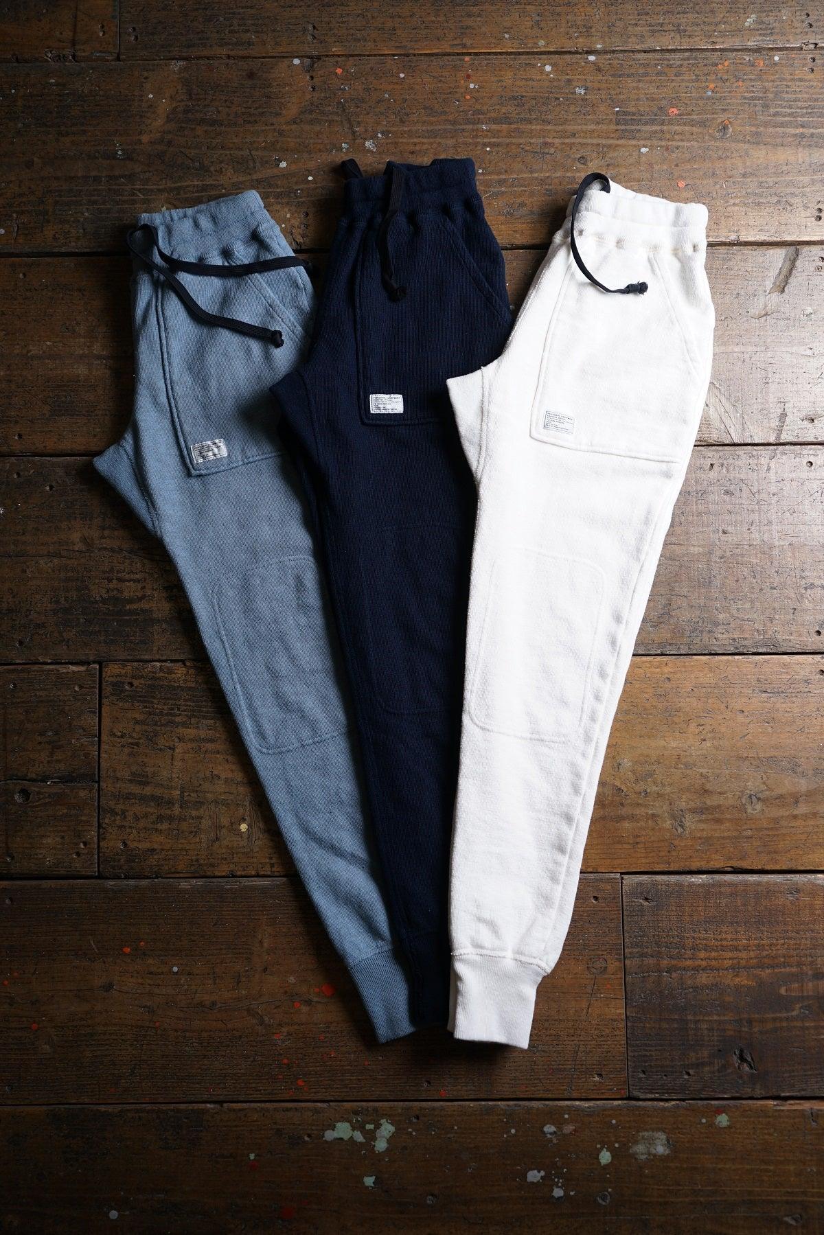 Narrow Sweatpants – DEVISE FACTORY