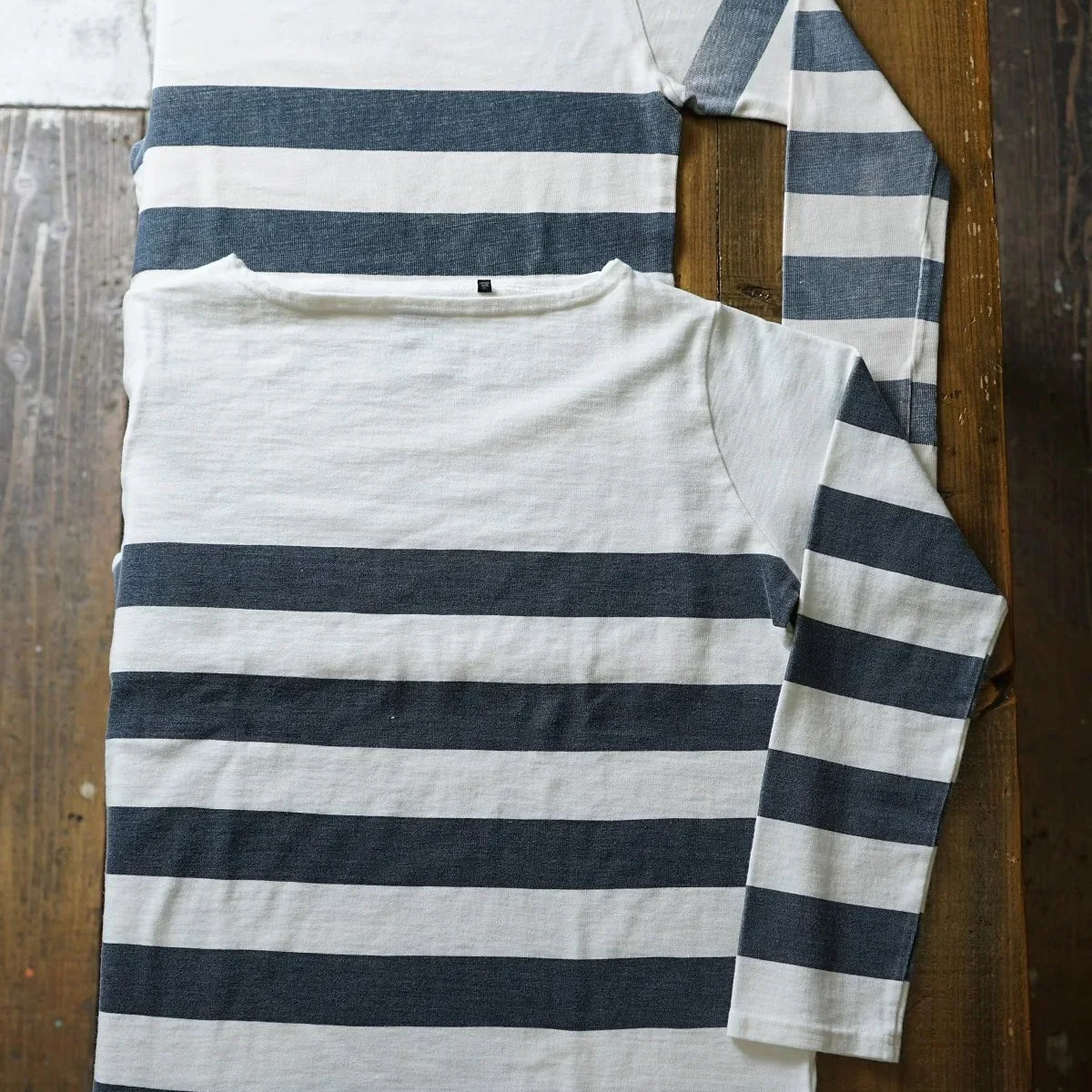 Cotton Rayon Relax Boat Neck Border Print Long Sleeve Tshirt - DEVISE FACTORY