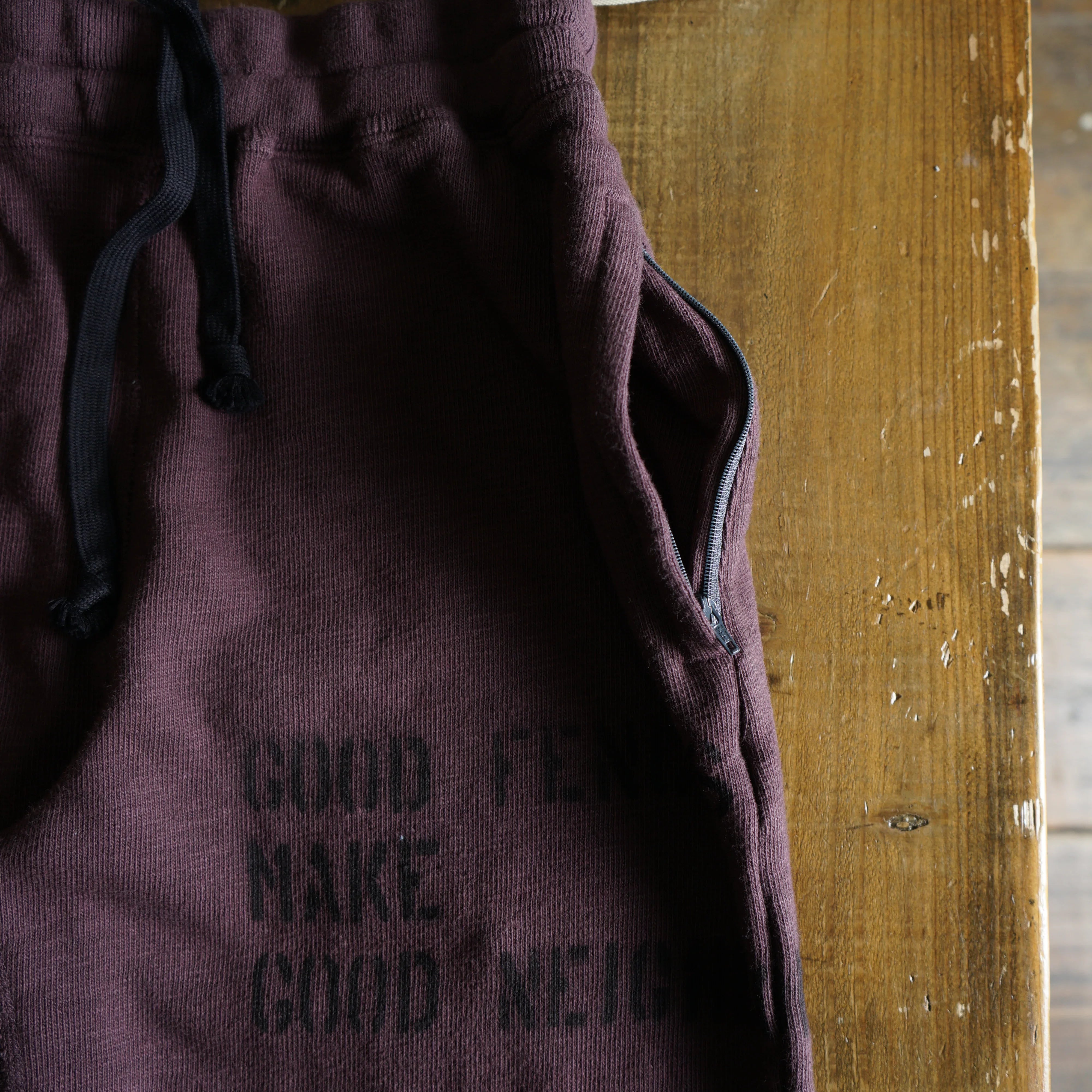 Cotton Straight-leg Sweatpants With Stencil Print - DEVISE FACTORY