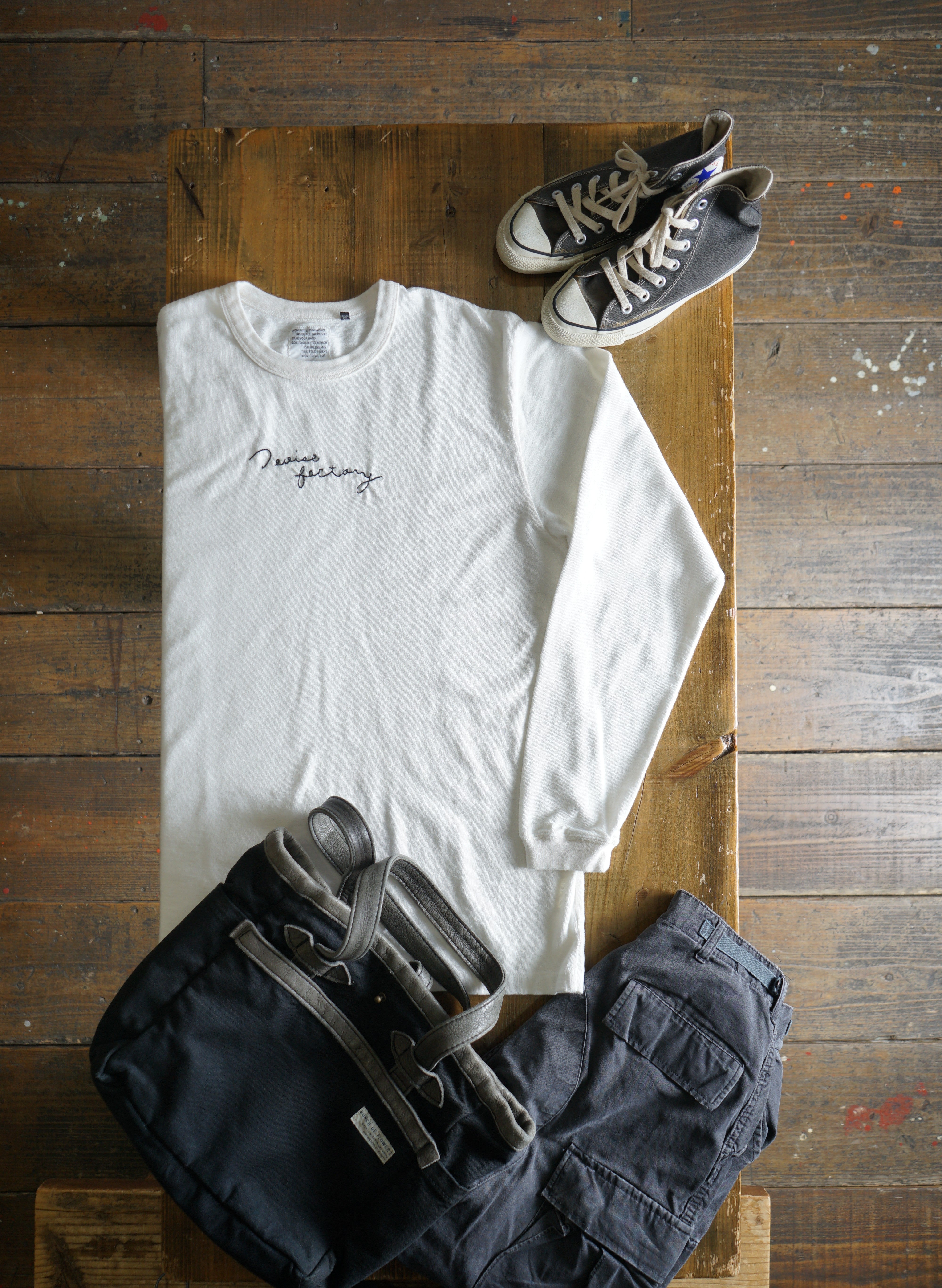 Cotton Relax Long Sleeve Embroidery Tshirt - DEVISE FACTORY