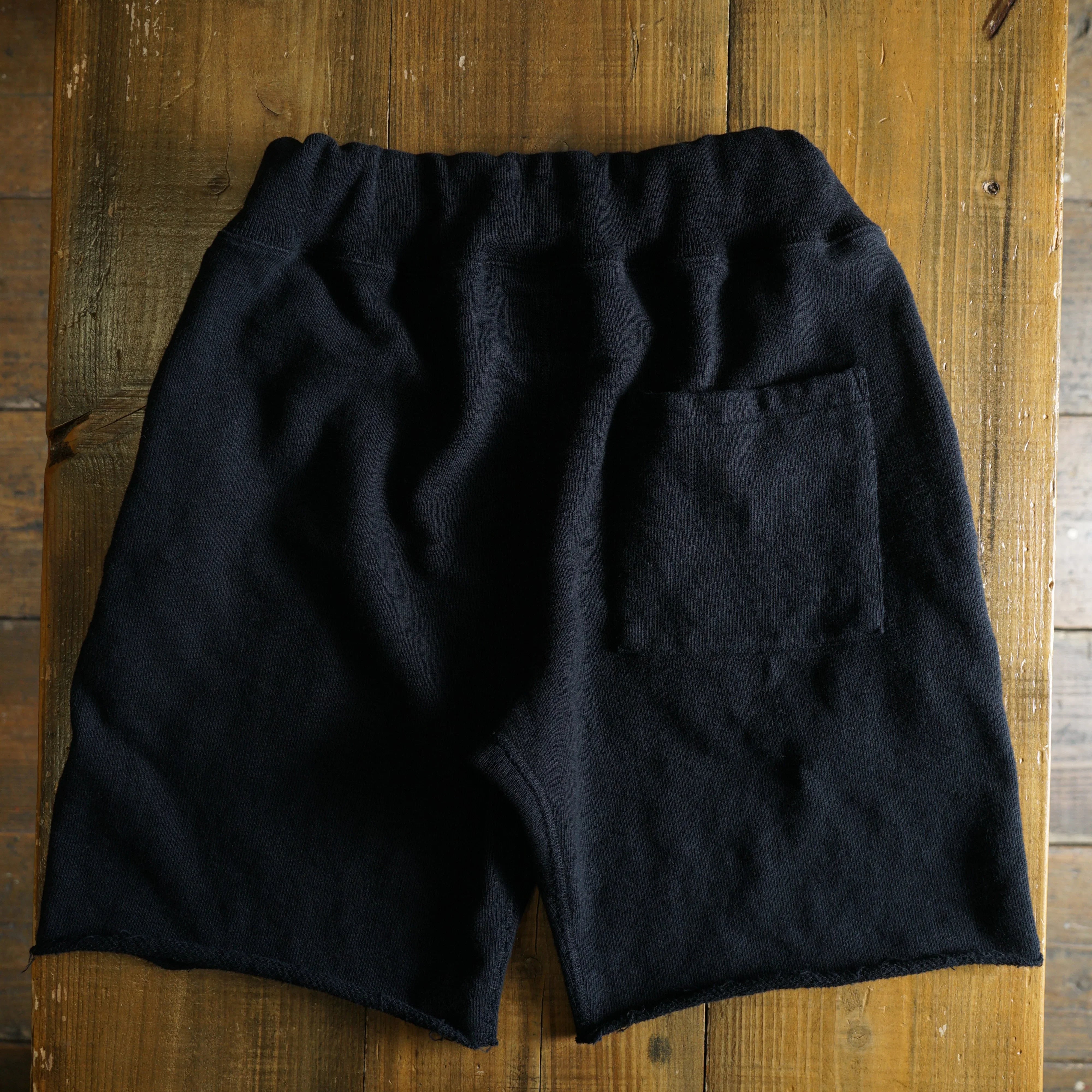 Cotton Cut-Off Shorts with Zip Pocket - DEVISE FACTORY