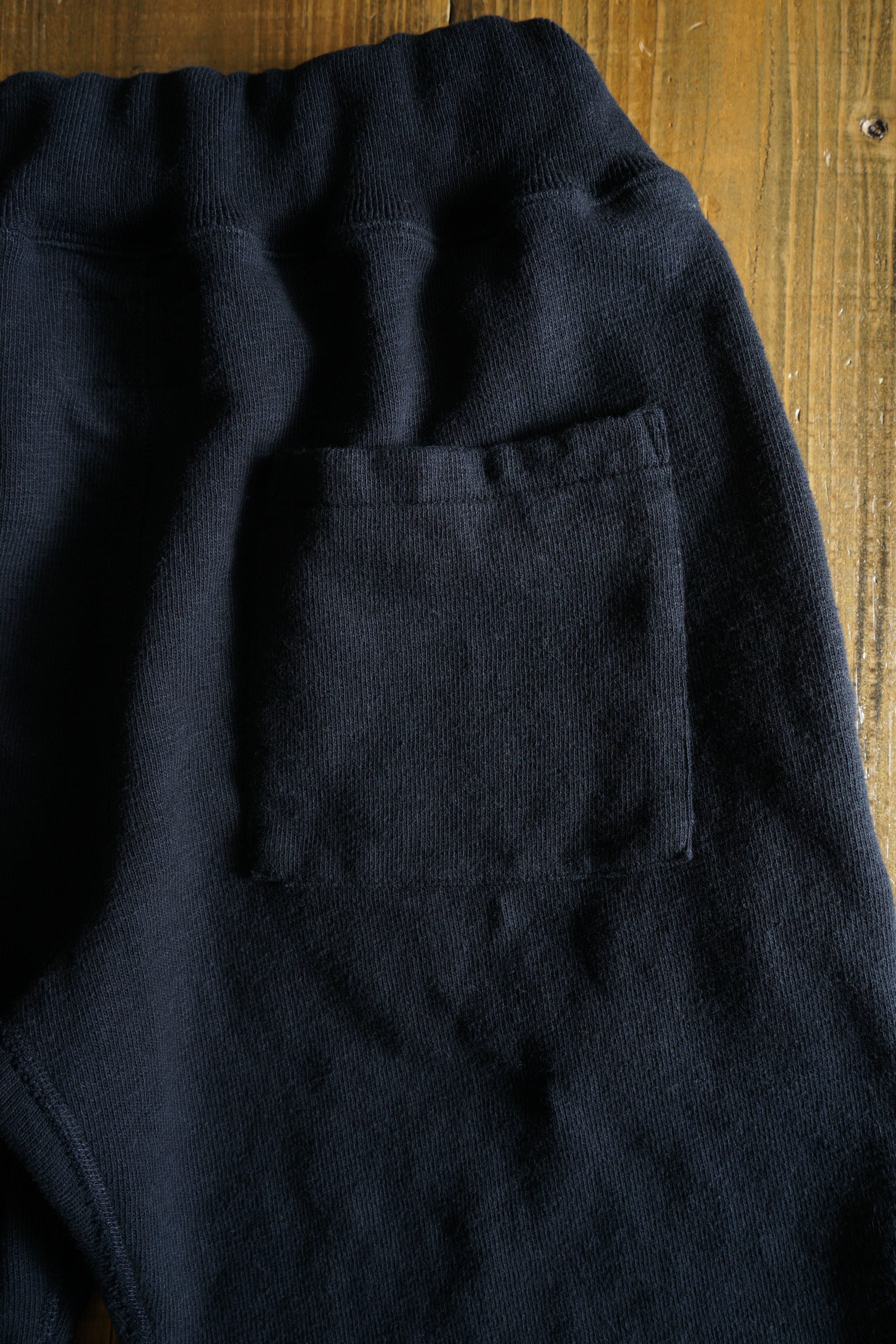 Cotton Cut-Off Shorts with Zip Pocket - DEVISE FACTORY