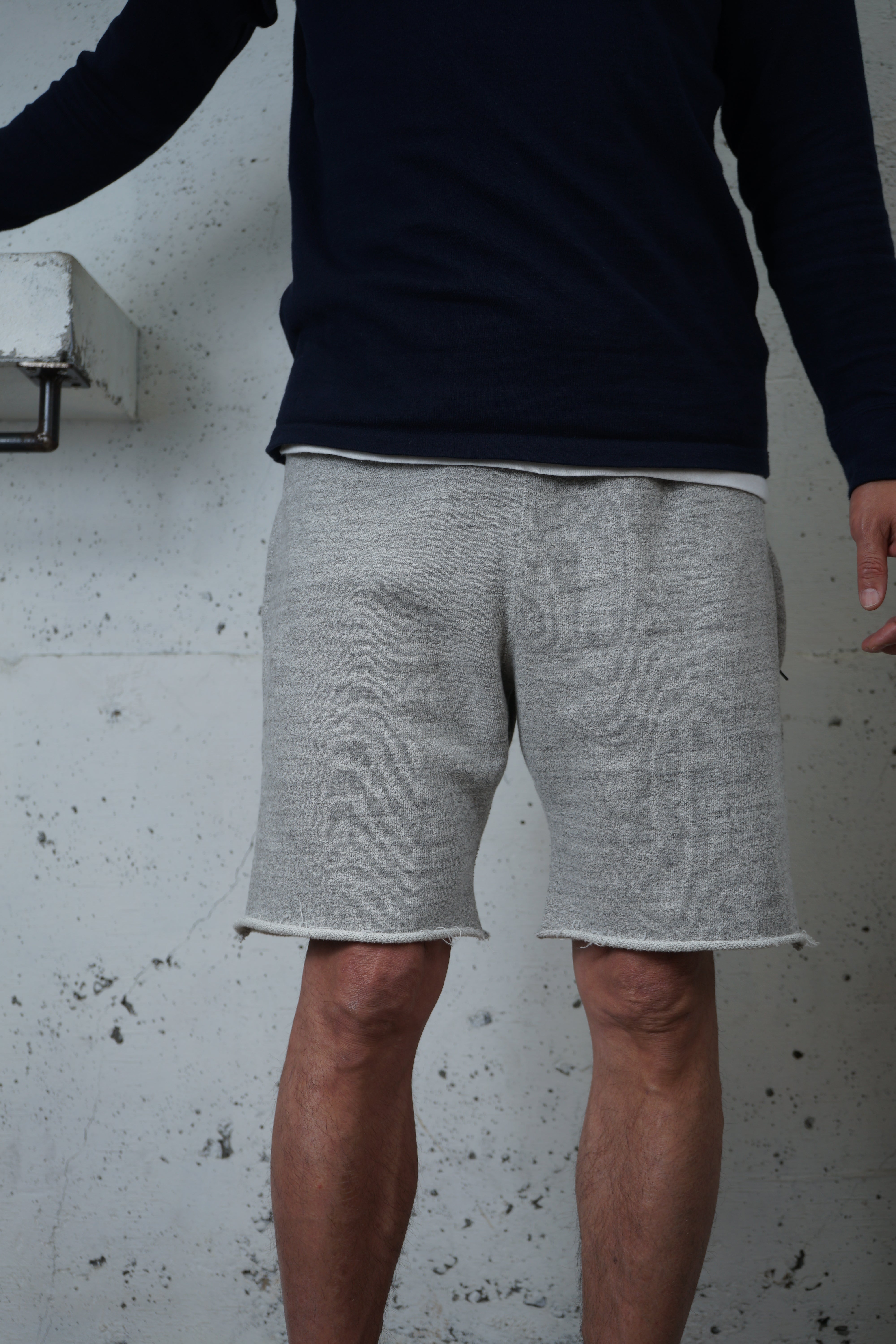 Cotton Cut-Off Shorts with Zip Pocket - DEVISE FACTORY