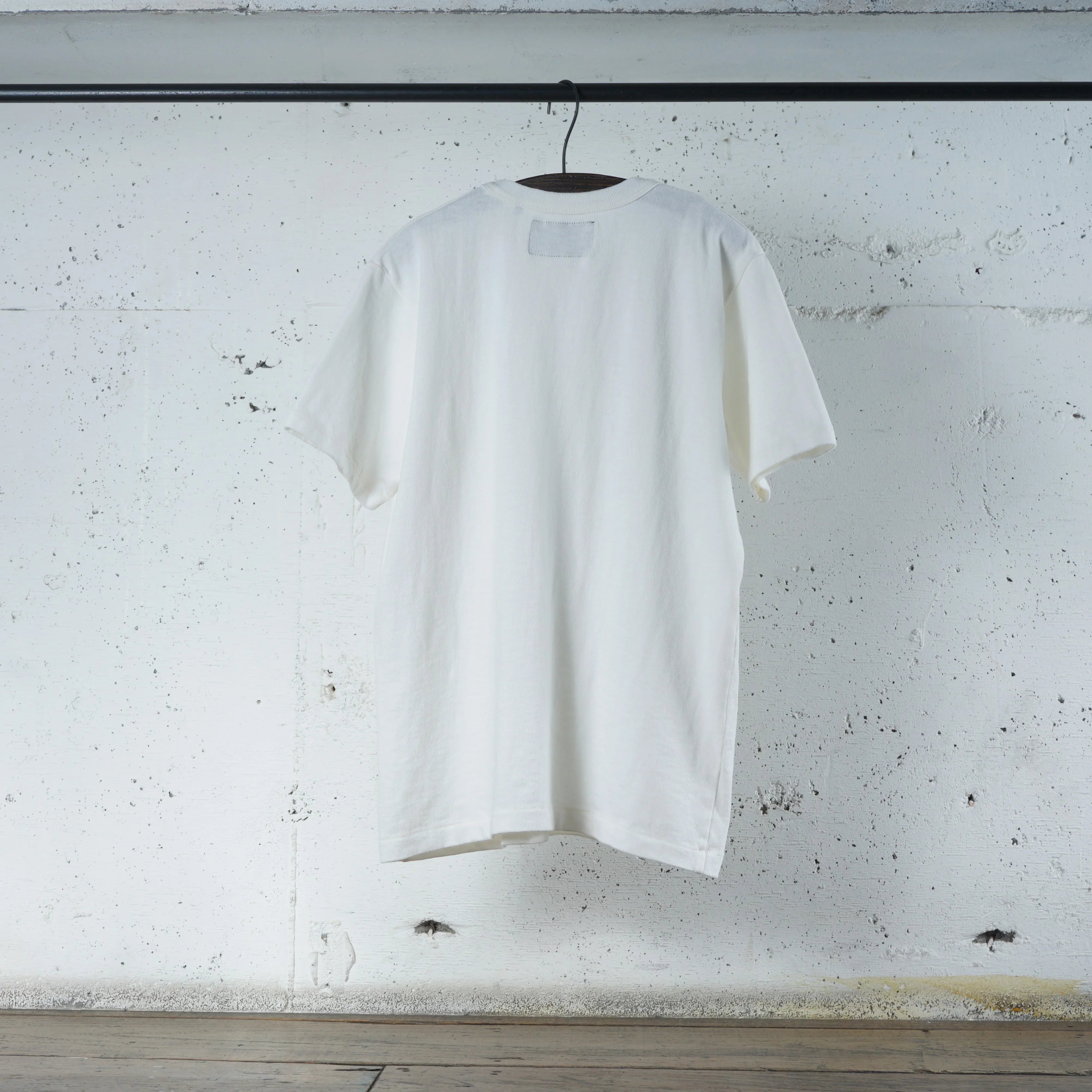 Cotton Pocket Tshirt - DEVISE FACTORY