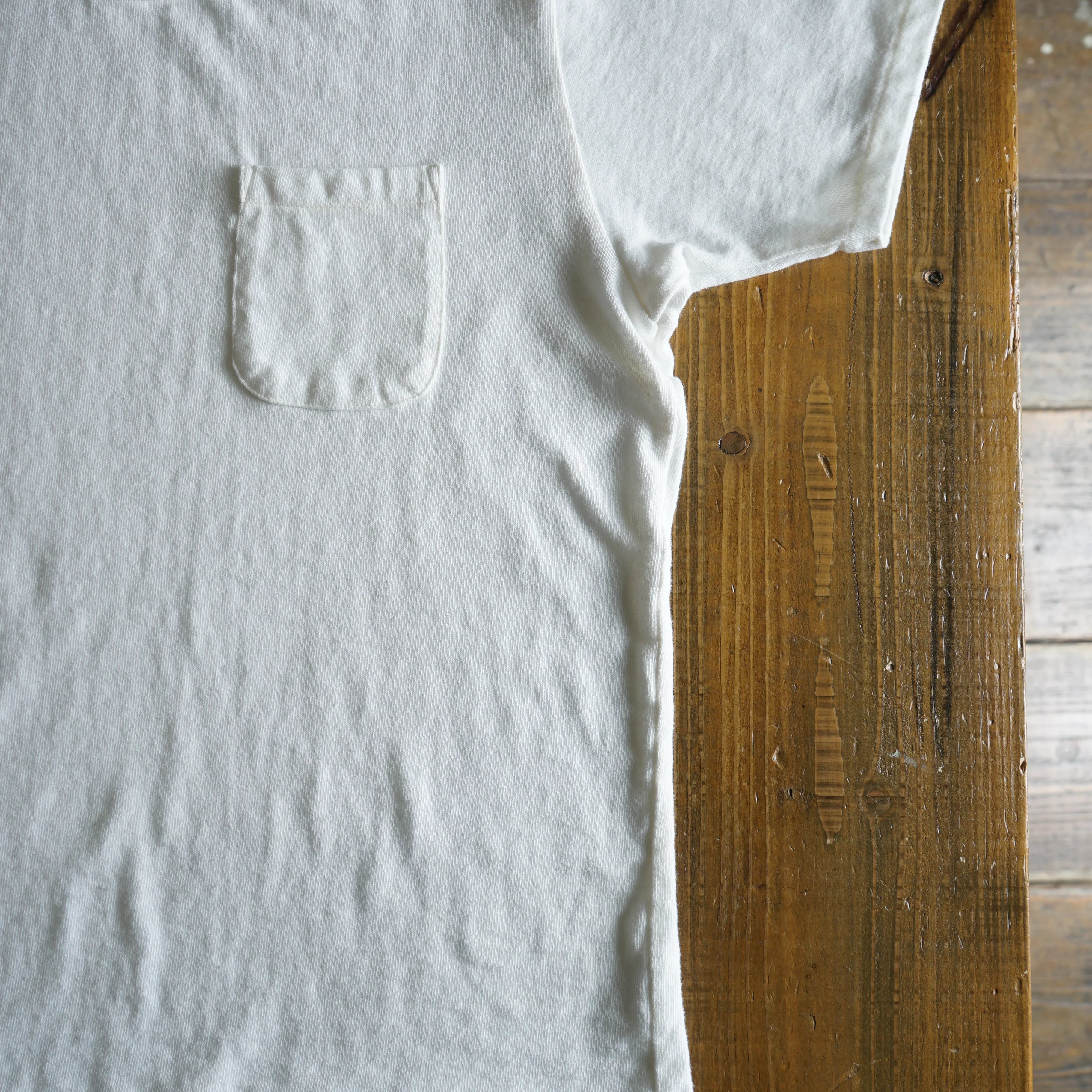 Cotton Pocket Tshirt - DEVISE FACTORY