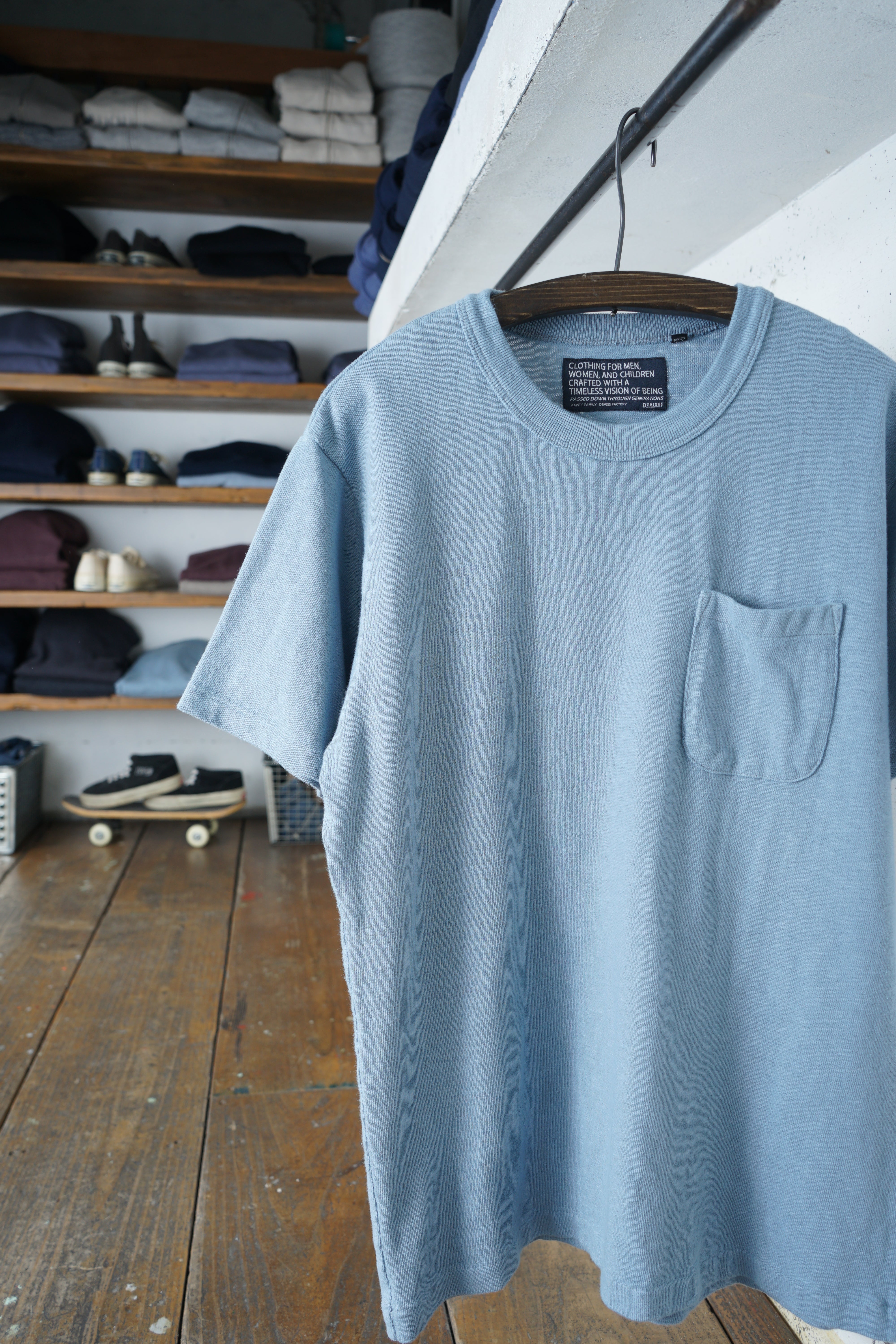 Cotton Pocket Tshirt - DEVISE FACTORY