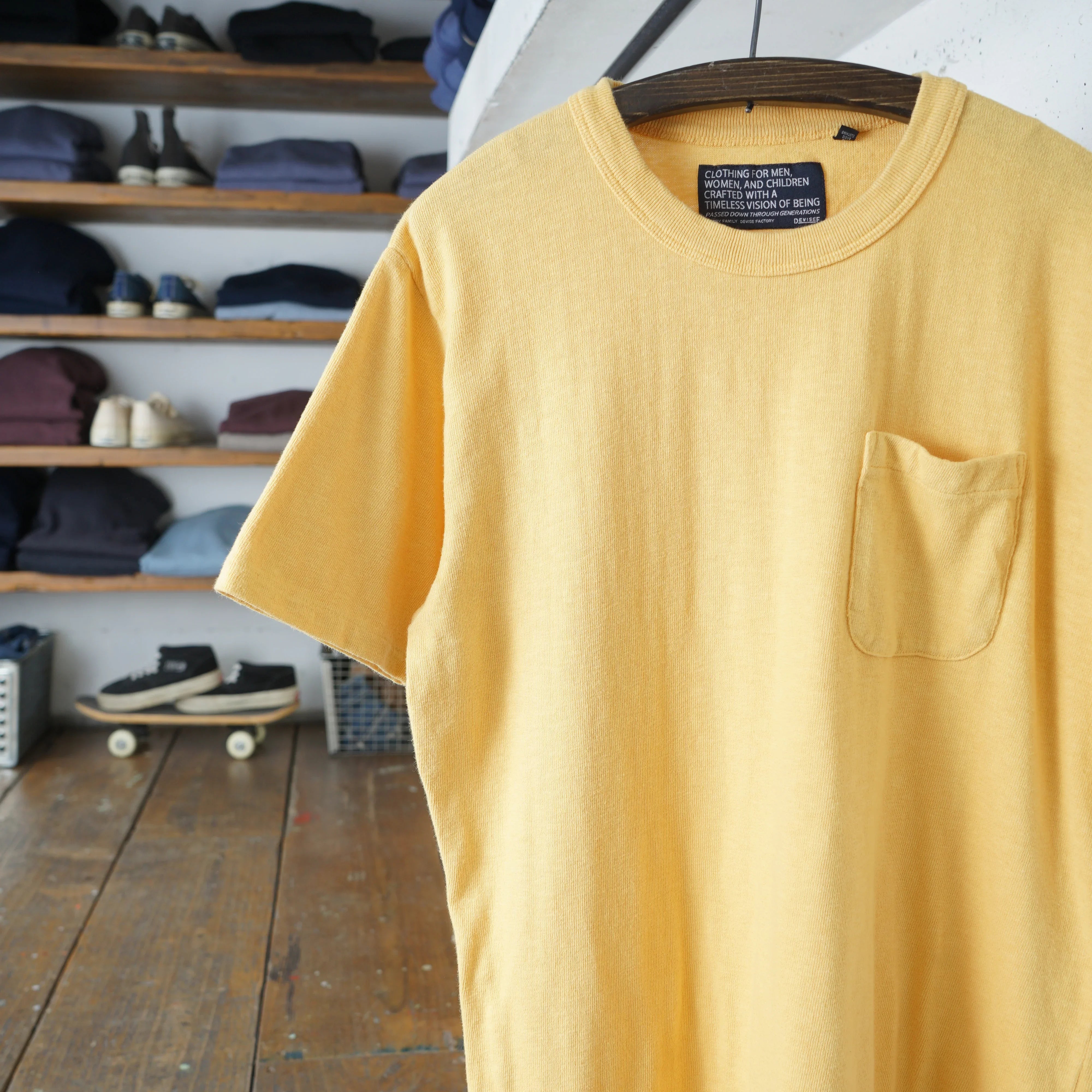 Cotton Pocket Tshirt - DEVISE FACTORY