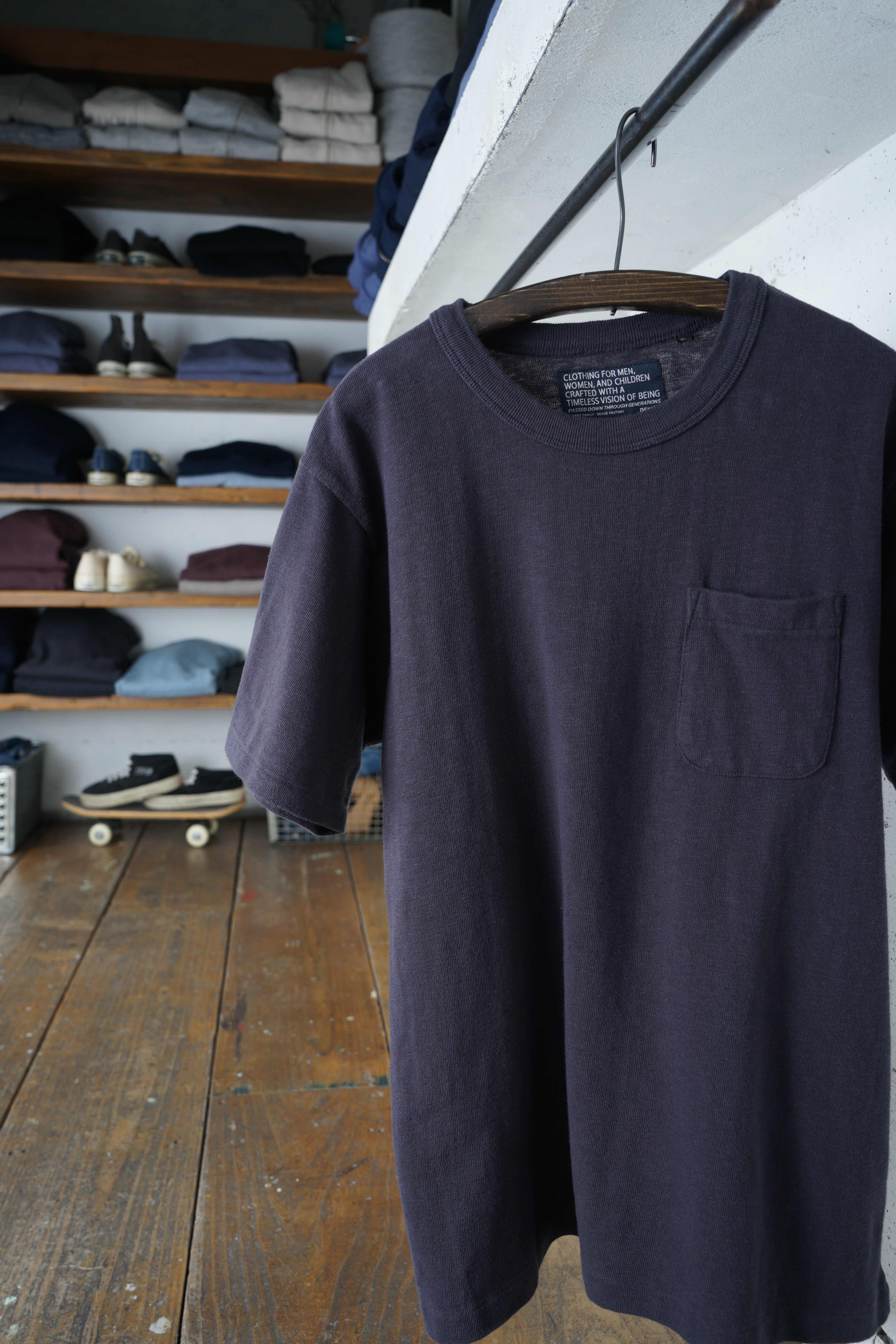 Cotton Pocket Tshirt - DEVISE FACTORY