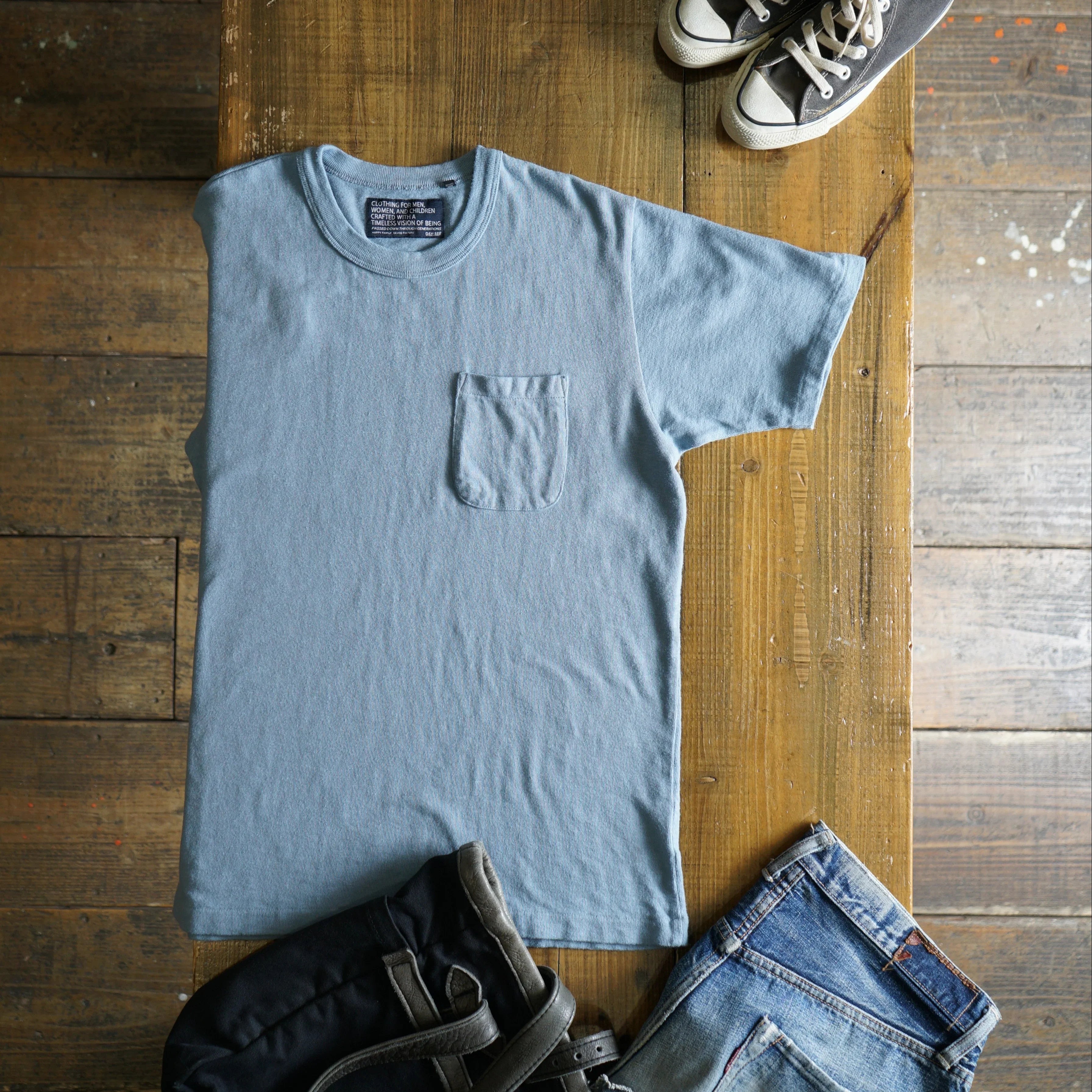 Cotton Pocket Tshirt - DEVISE FACTORY
