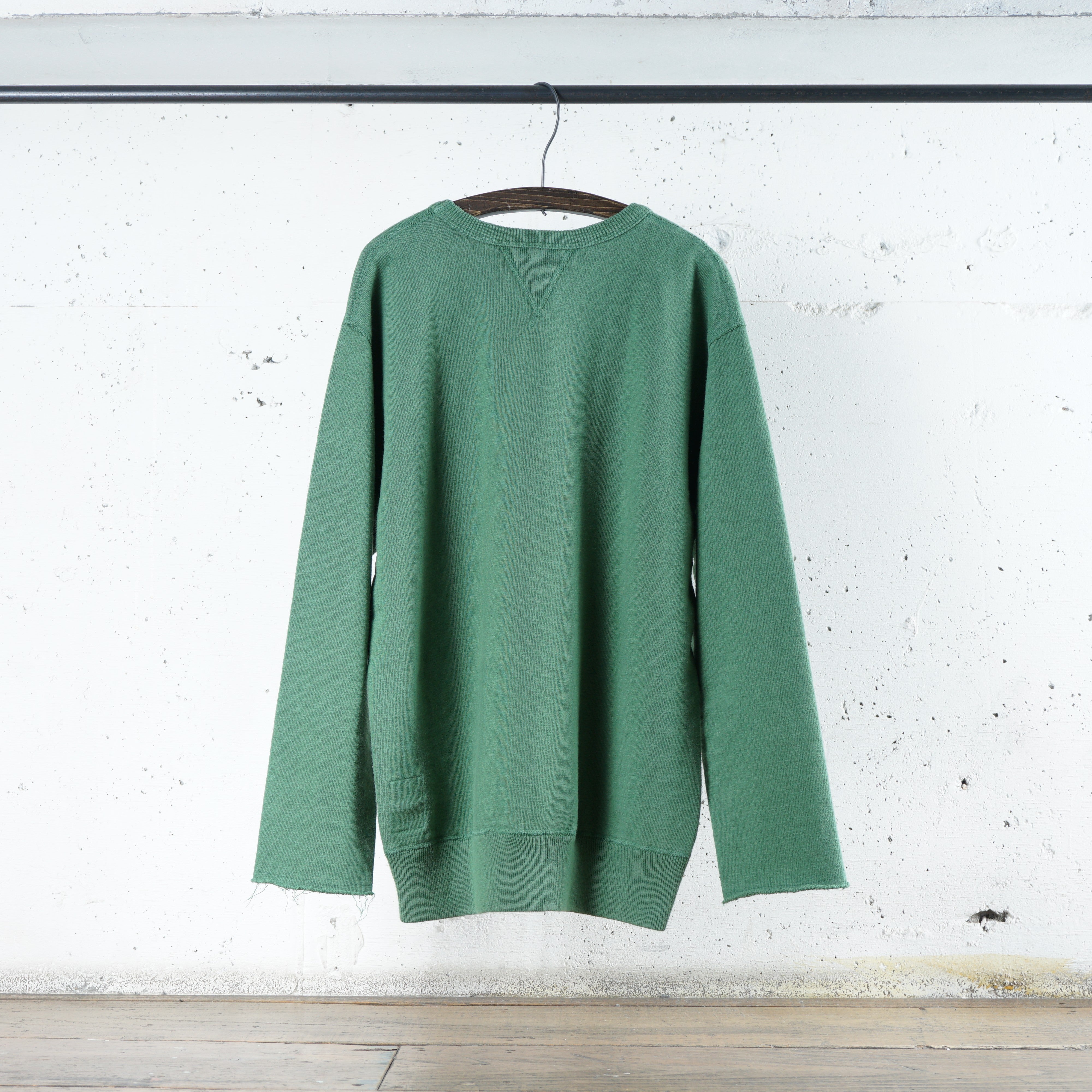 Cotton Cut-Off Sweatshirt with Label - DEVISE FACTORY