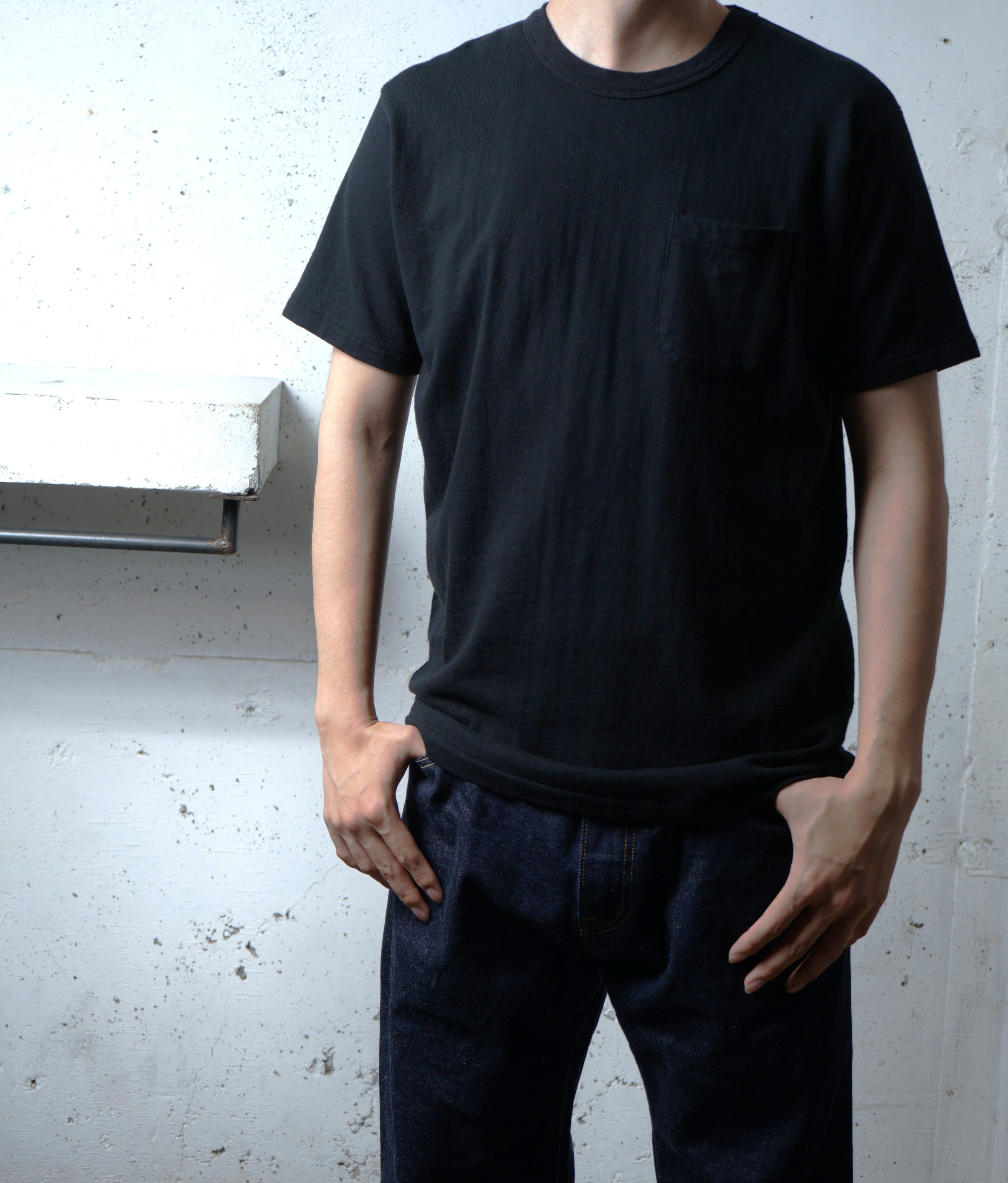 Cotton Pocket Tshirt - DEVISE FACTORY