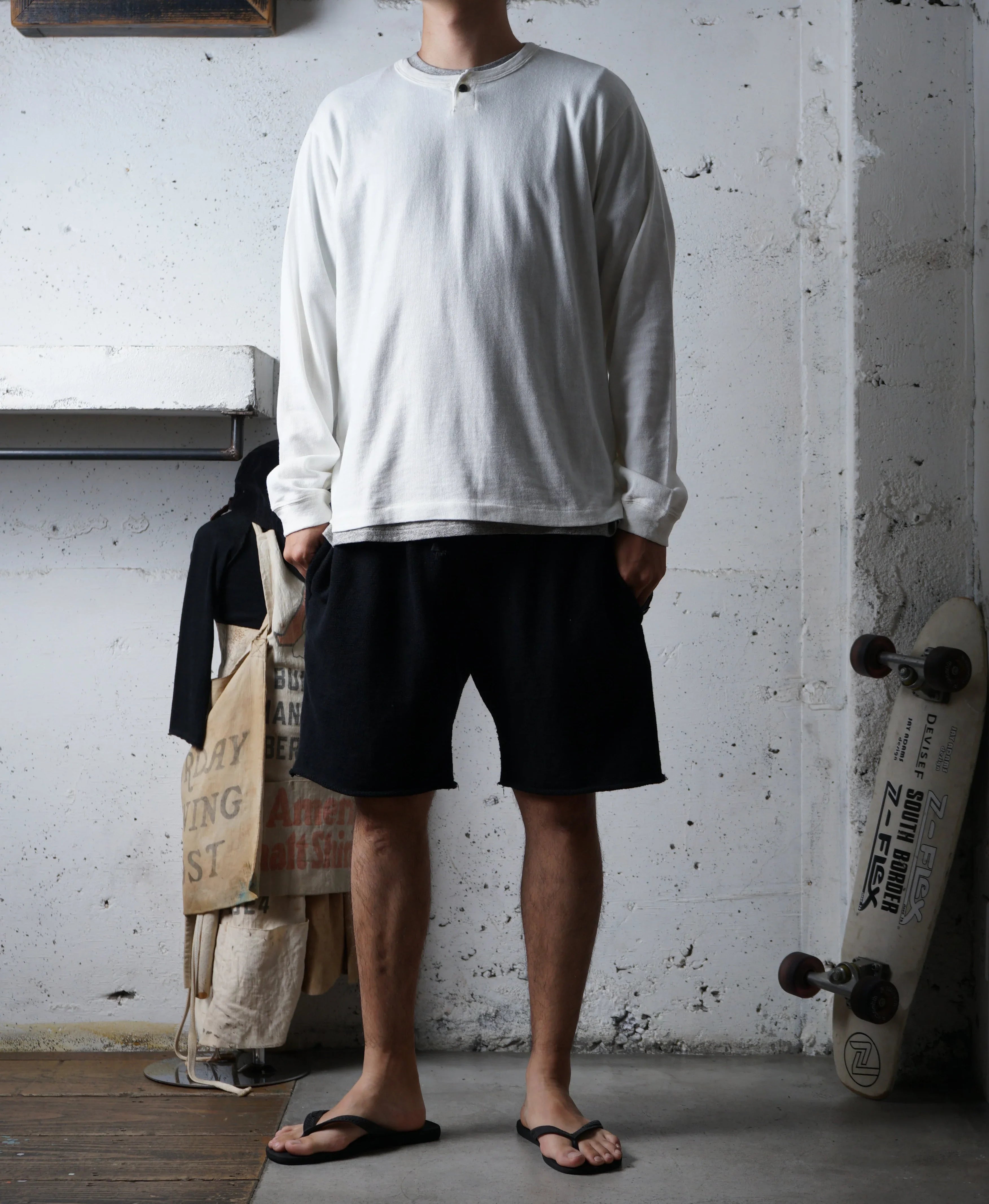 Cotton Relaxed Henley Long Sleeve Tshirt - DEVISE FACTORY