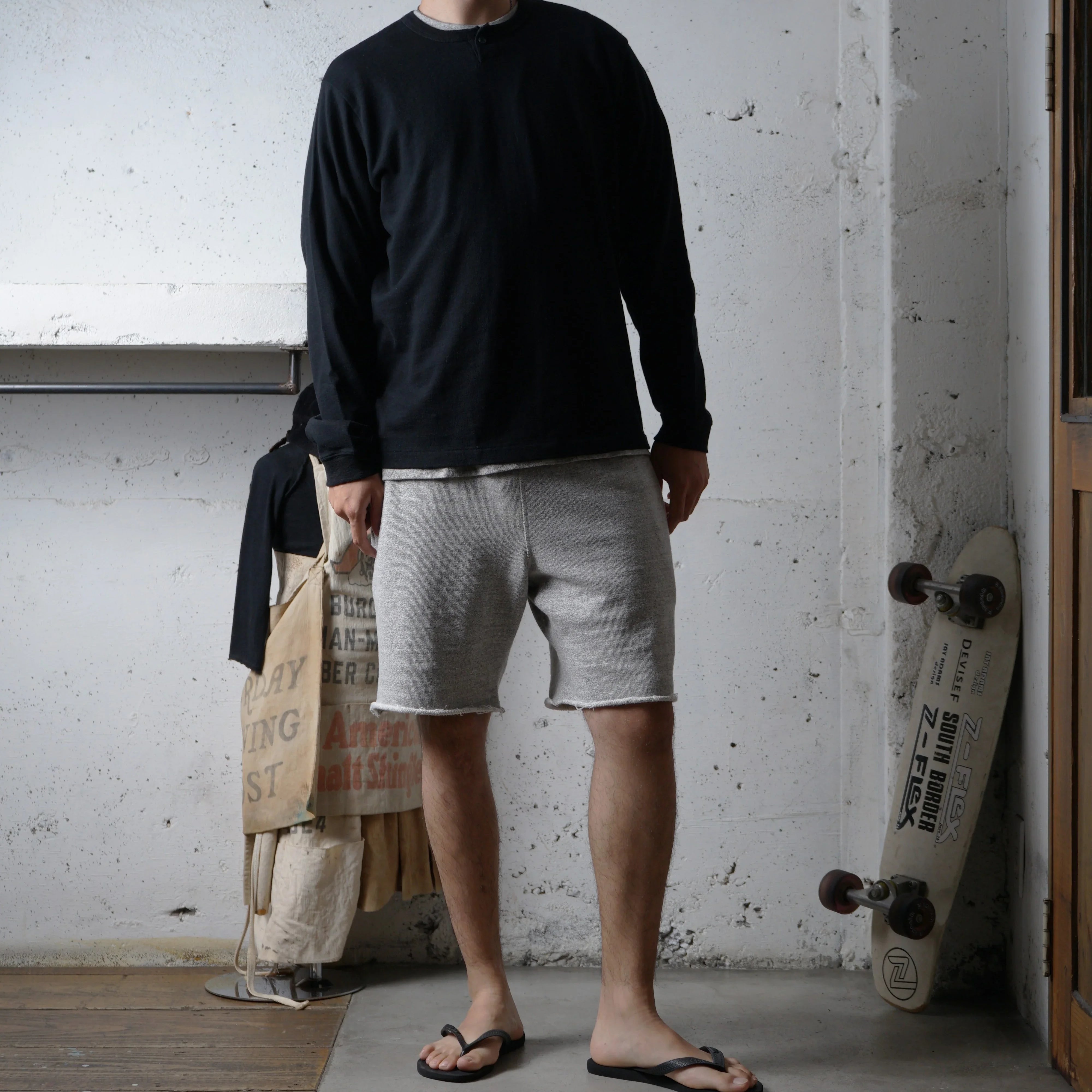 Cotton Relaxed Henley Long Sleeve Tshirt - DEVISE FACTORY