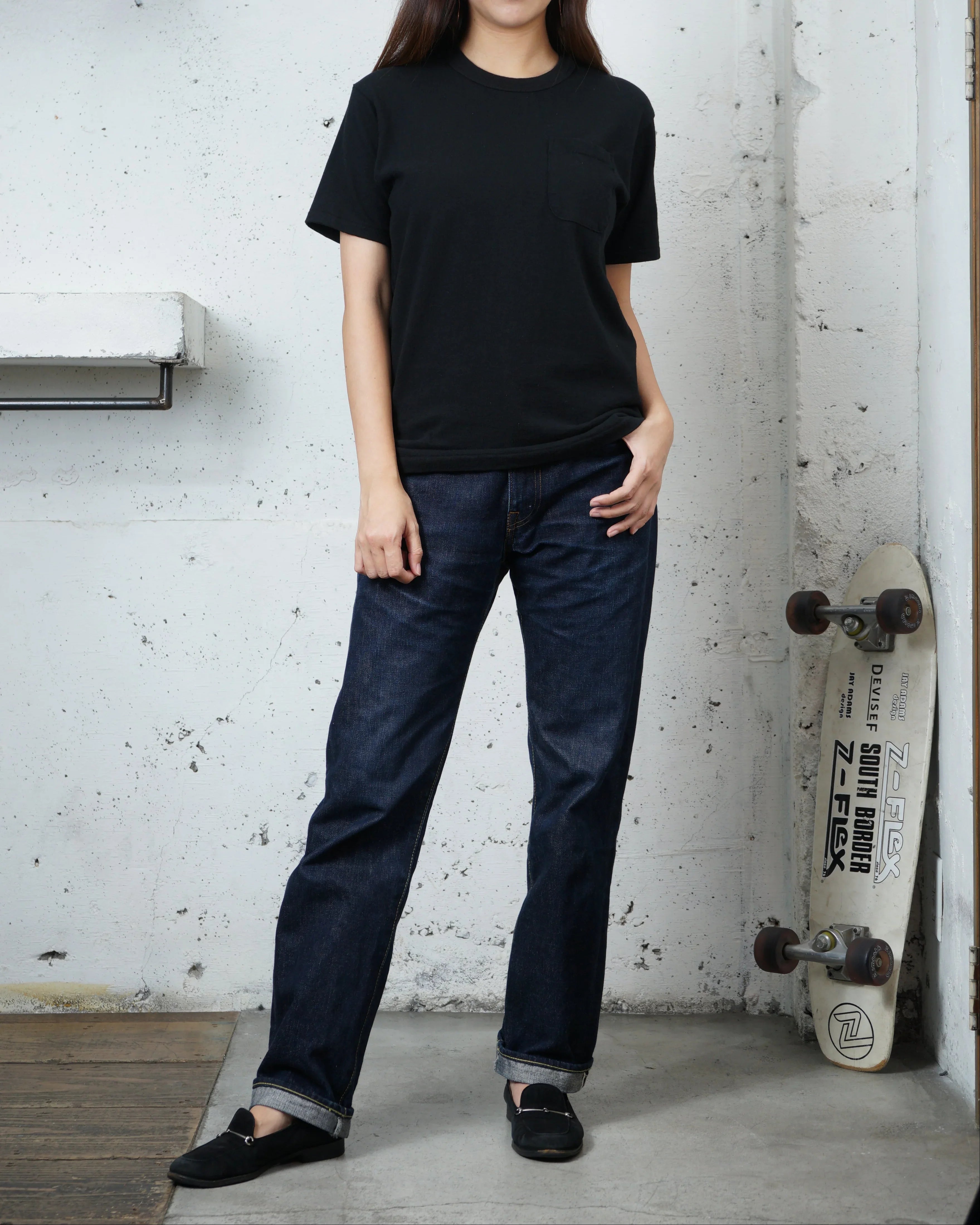 Cotton Pocket Tshirt - DEVISE FACTORY