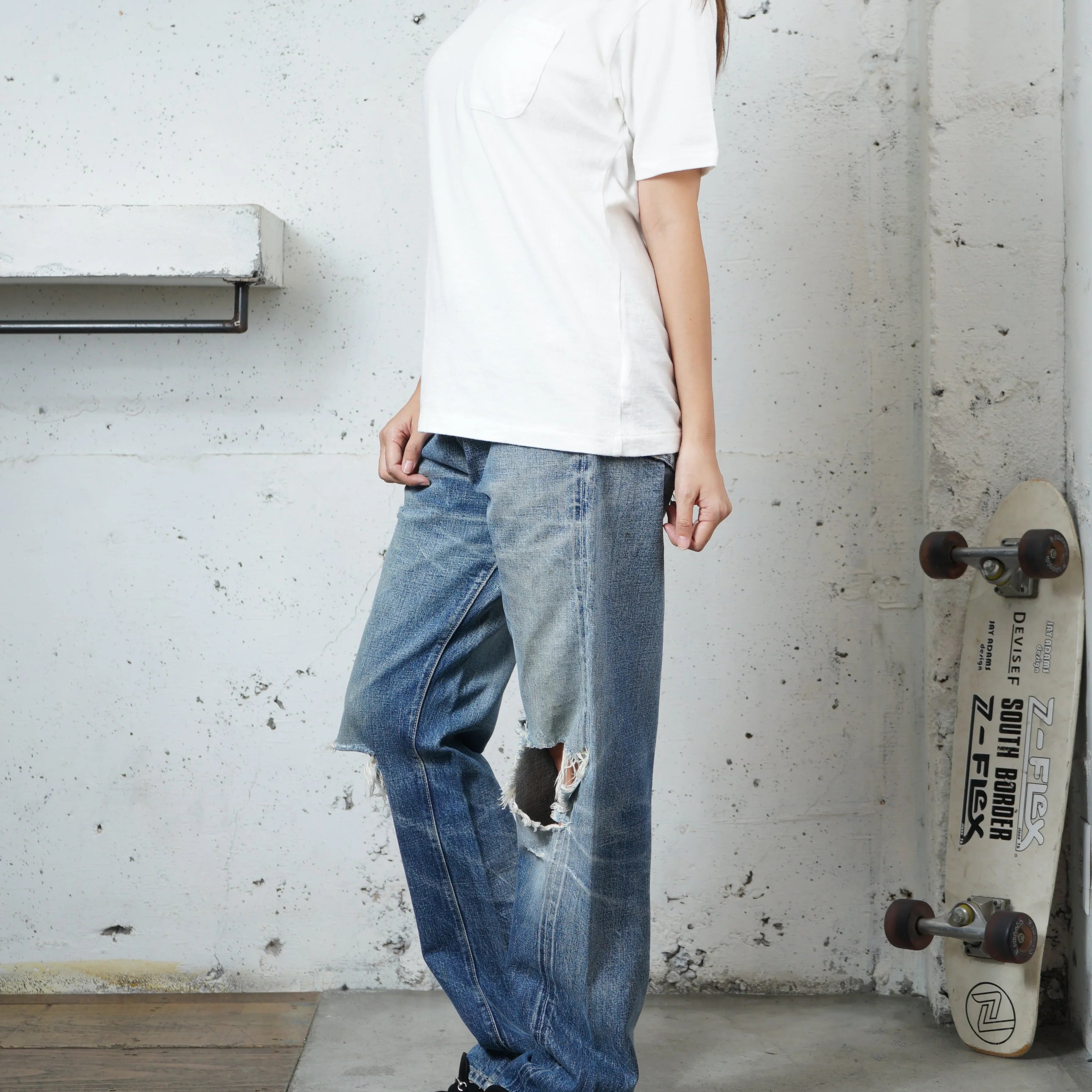 Cotton Pocket Tshirt - DEVISE FACTORY