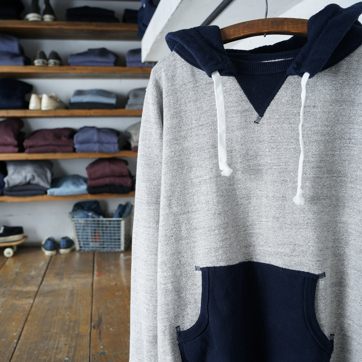 Cotton Relaxed After-Hood Sweatshirt (Melange) - DEVISE FACTORY