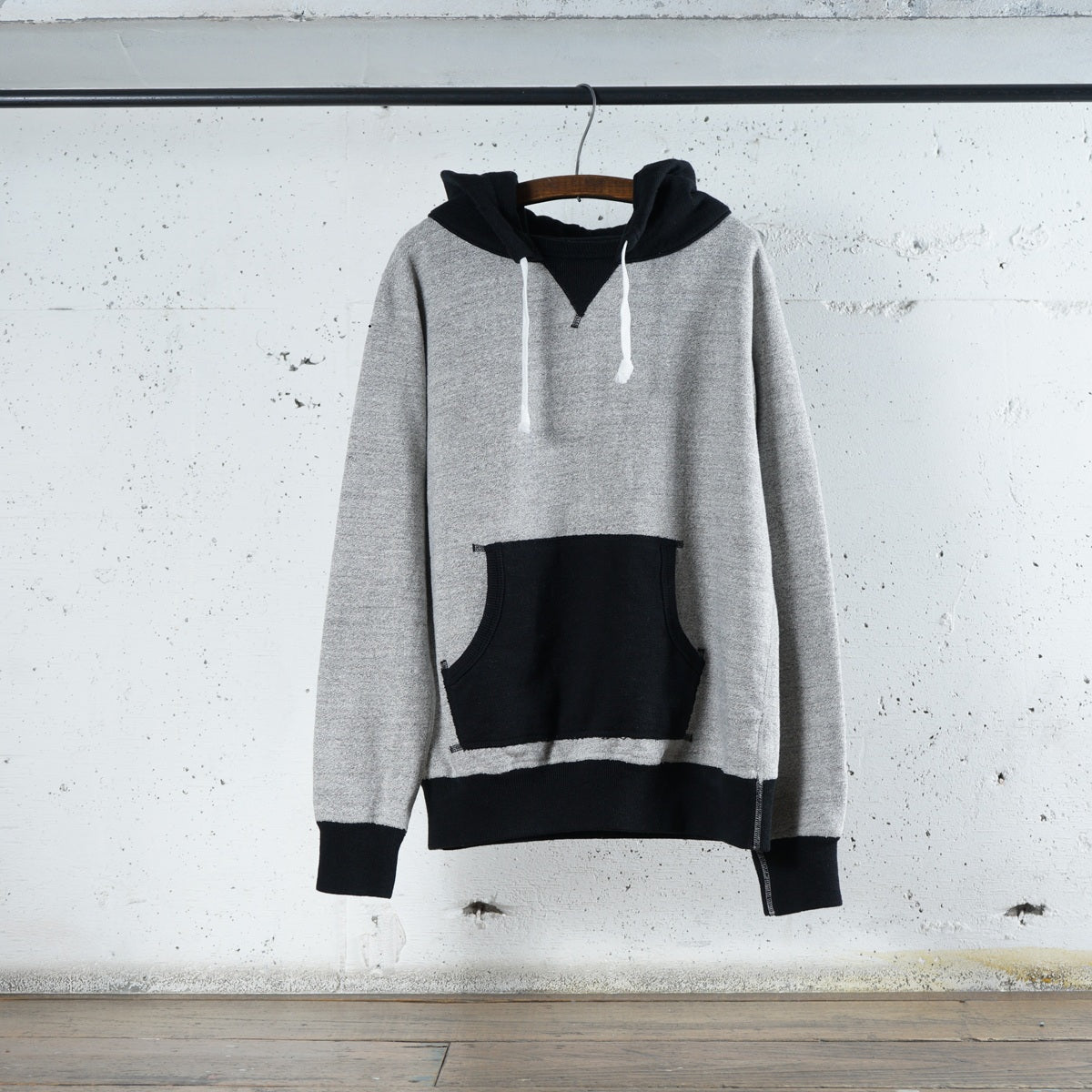 Cotton Relaxed After-Hood Sweatshirt (Melange) - DEVISE FACTORY