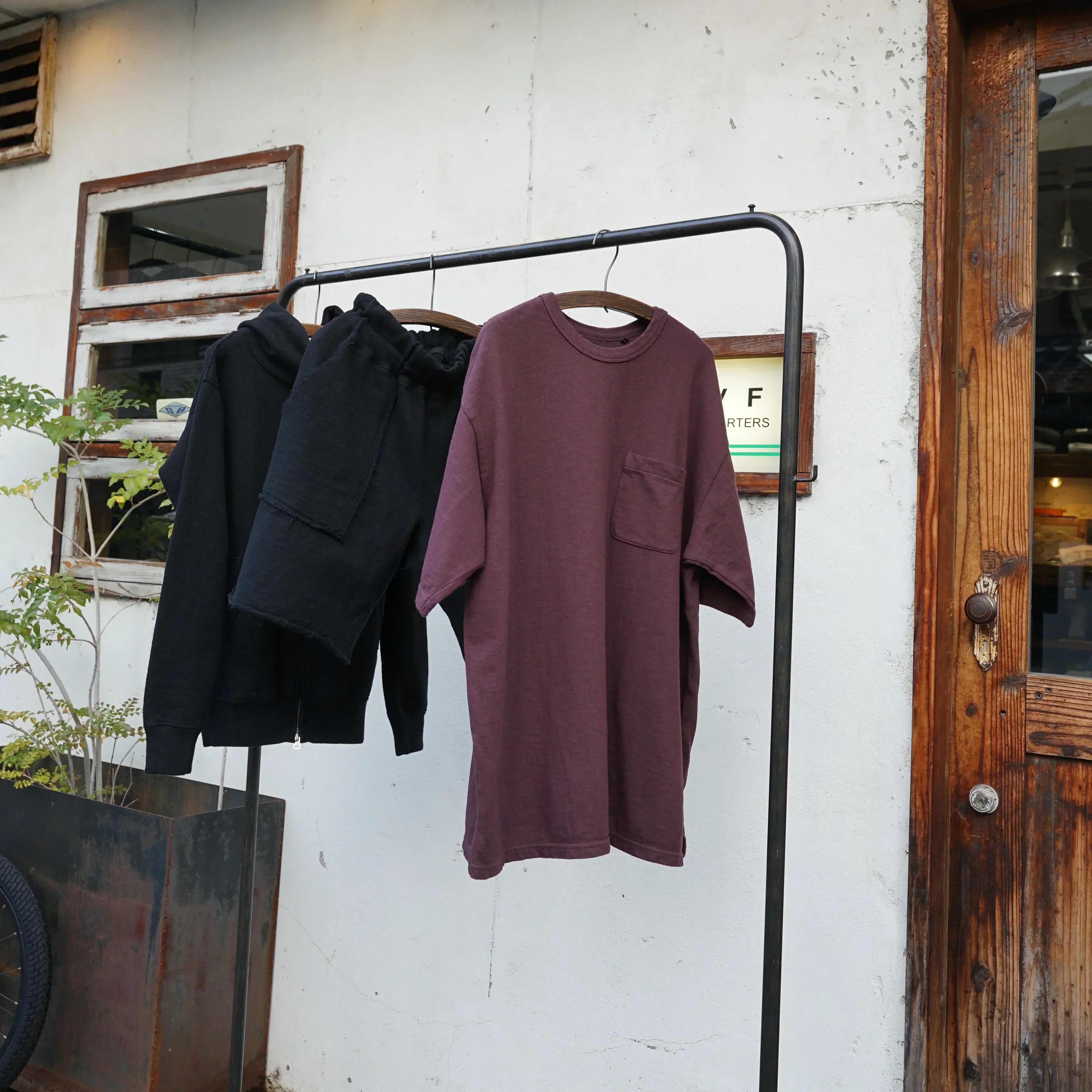Cotton Wide Pocket Tshirt - DEVISE FACTORY