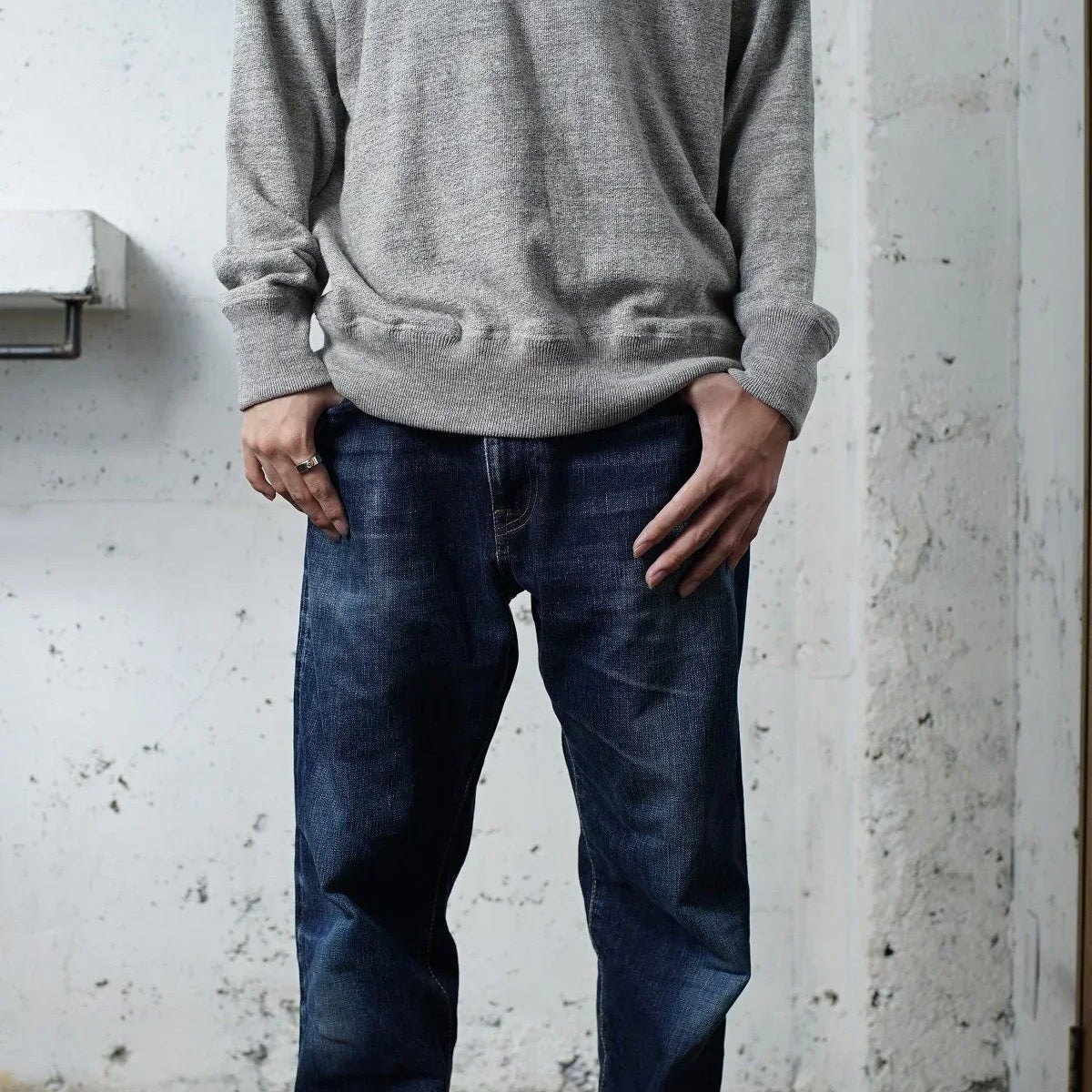 Cotton Relax High Neck Sweatshirt - DEVISE FACTORY