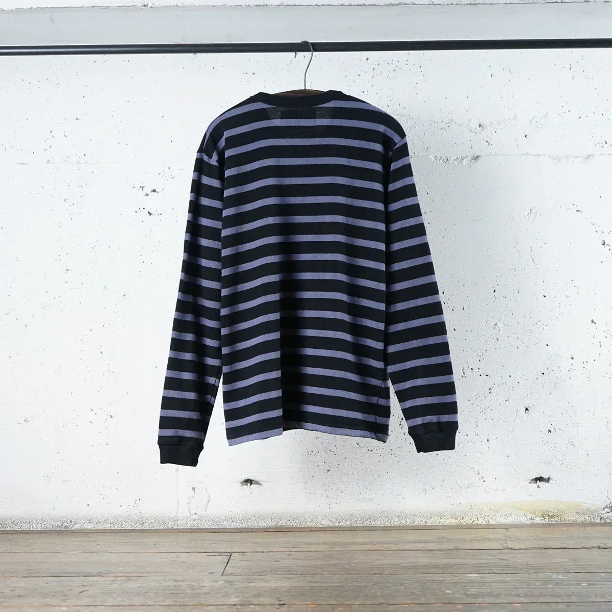 ディバイスファクトリー | 着心地抜群のボーダーロングTシャツ メンズ