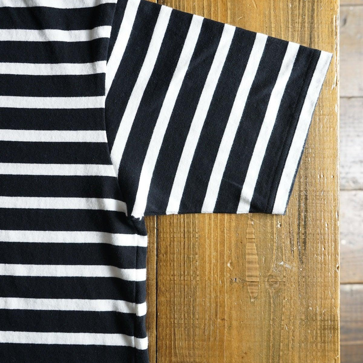 Cotton Relax Border Tshirt - DEVISE FACTORY