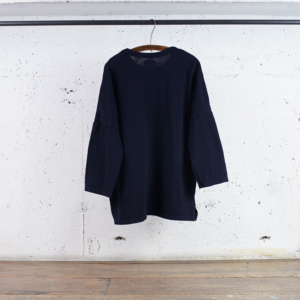 SADIE WILLIAMS Tシャツ・カットソー レディース セイディウィリアムス 中古　古着 SADIE WILLIAMS Tシャツ・カットソー XS 赤系(総柄) 【古着